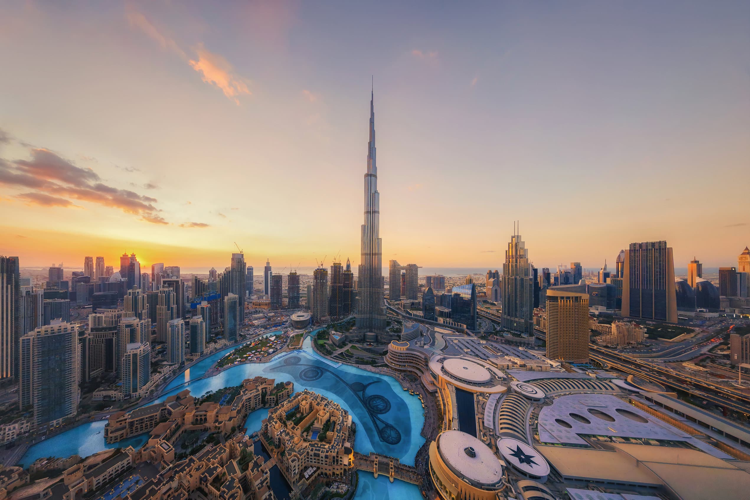 DreamTrips members overlooking Dubai